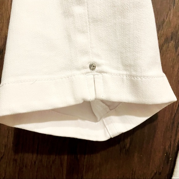 WHITE HOUSE BLACK MARKET Noir White Crop Jean Sz: 6 Retail:$108.00 - Picture 6 of 6